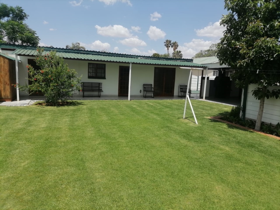 8 Bedroom Property for Sale in Bedelia Free State